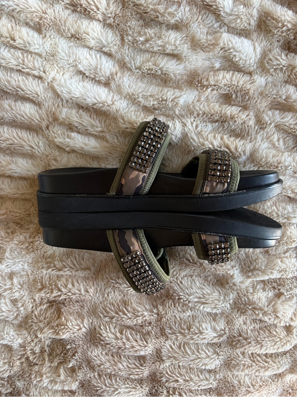 Chelsea & Violet Rhinestone Slides - Picture 5 of 9
